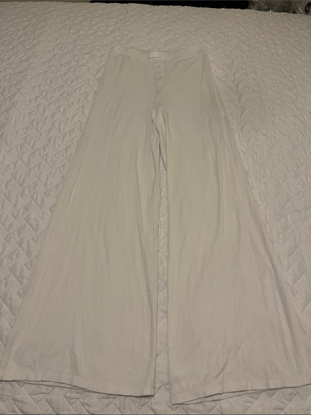 Victoria’s secret white PJ pants Sz Small